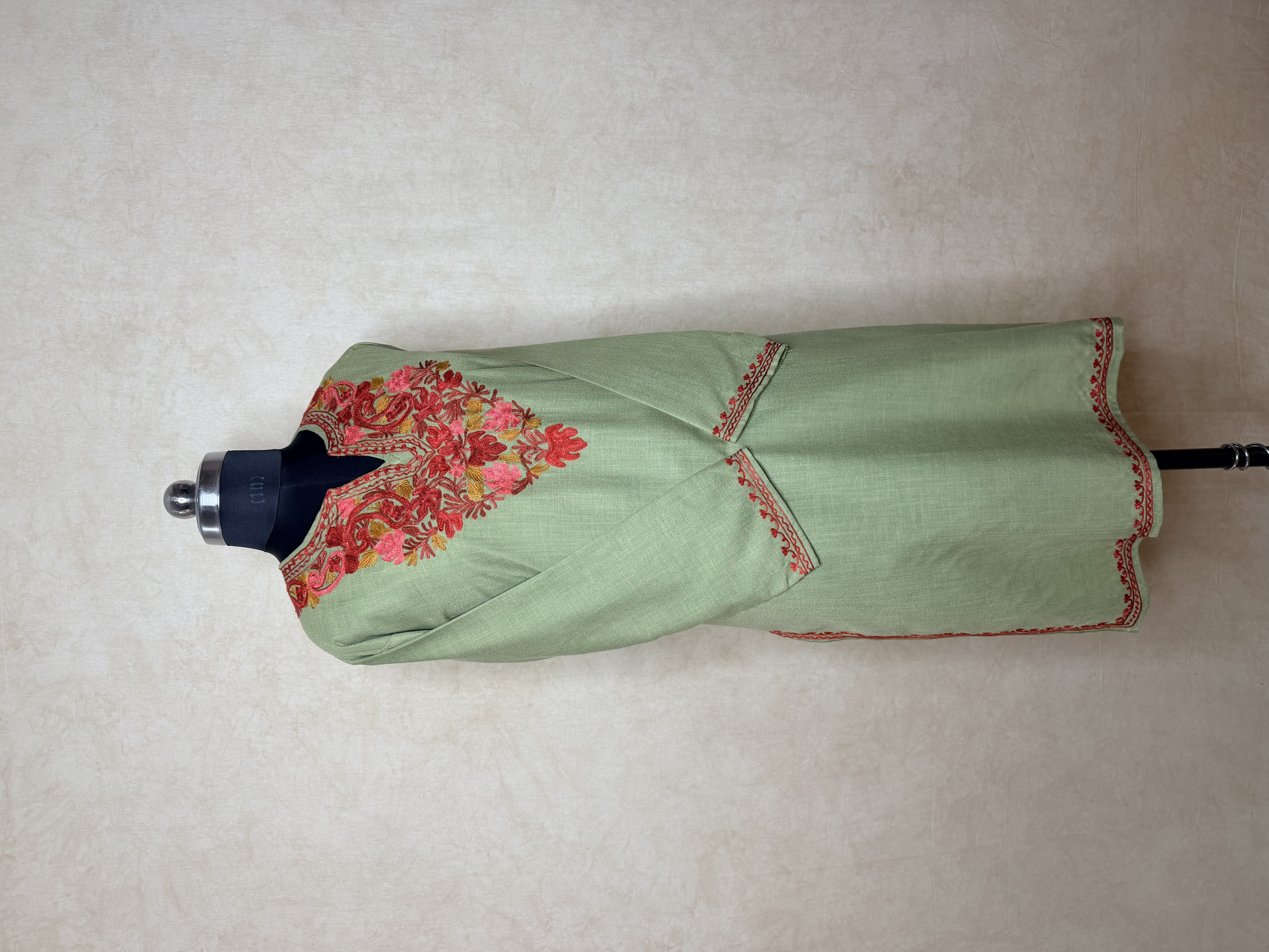 Gulposh Olive Sage Hand-Guided Aari Embroidered Midi Kurta