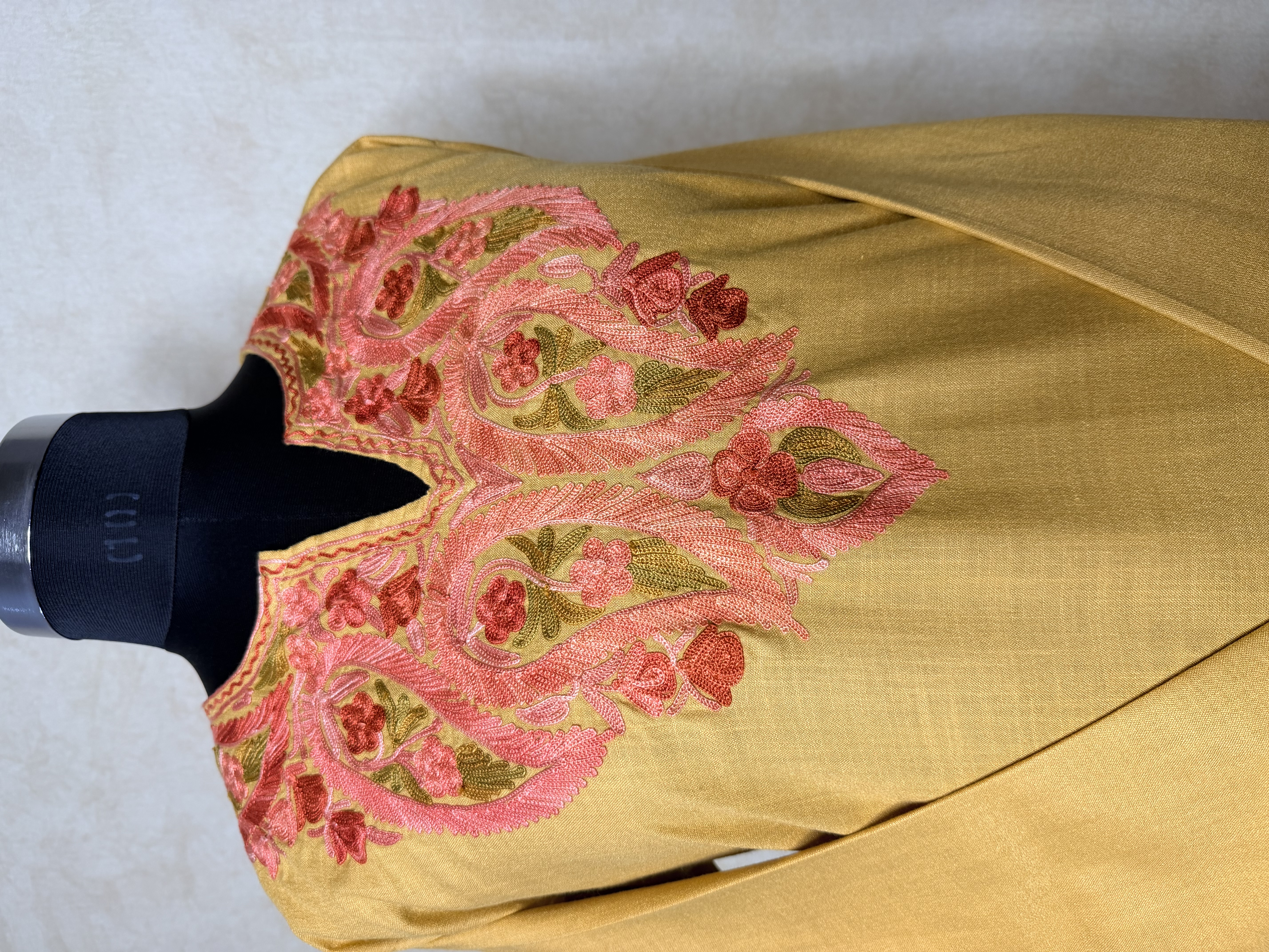 Gulposh Mustard Yellow Hand-Guided Aari Embroidered Midi Kurta