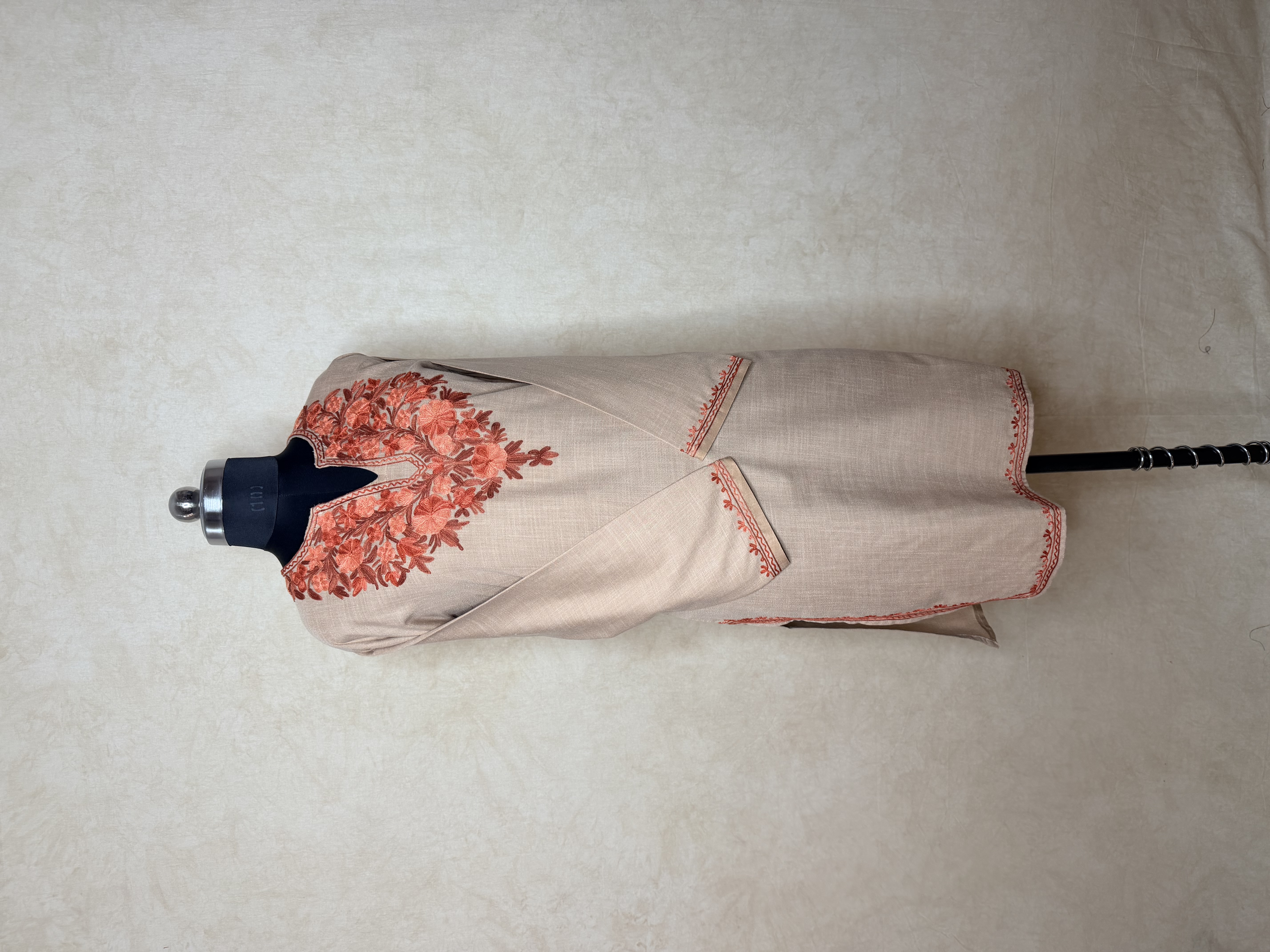 Gulposh Beige Hand-Guided Aari Embroidered Midi Kurta